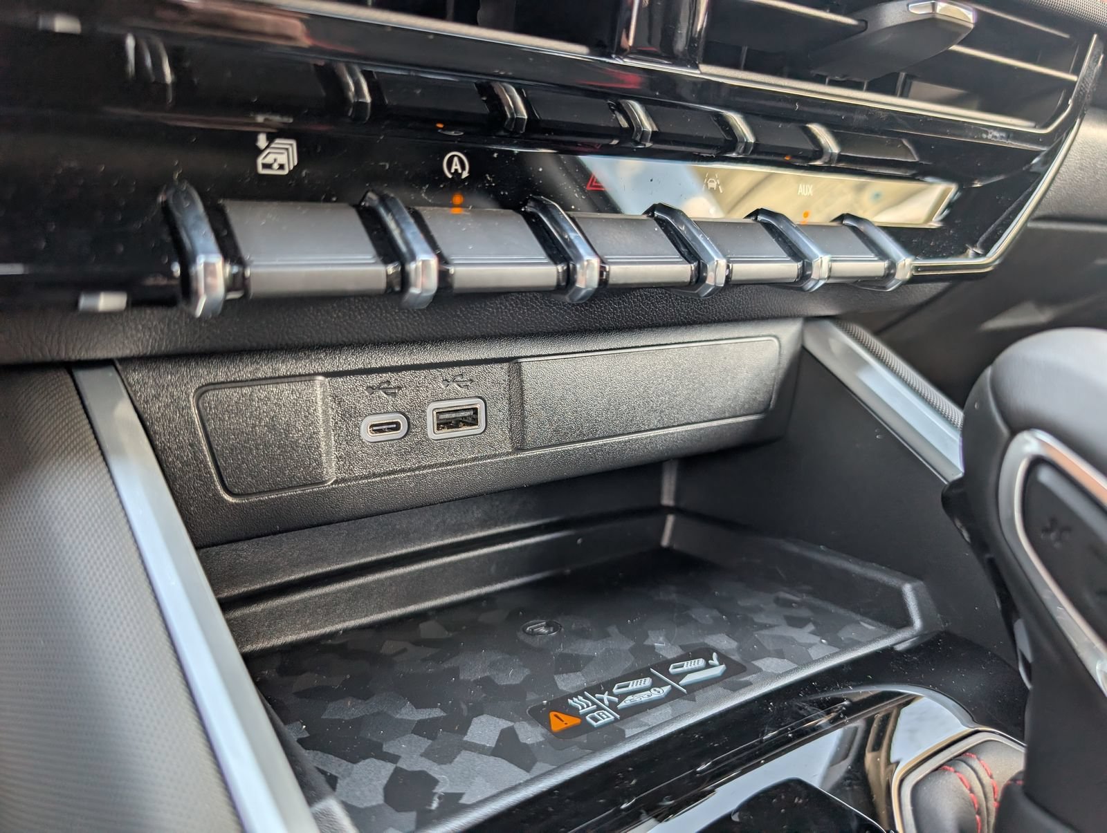 2026 Chevrolet Colorado Z71 - Photo 20
