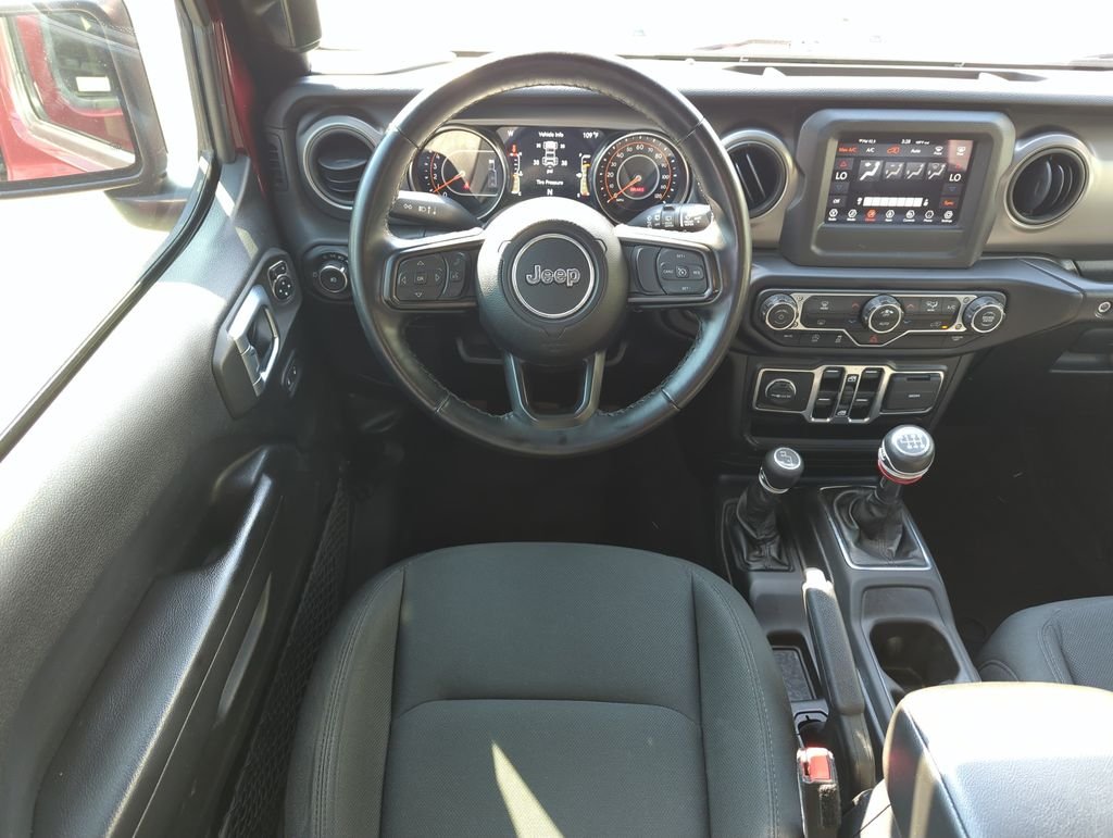 Used 2021 Red Jeep Unlimited Willys image 13