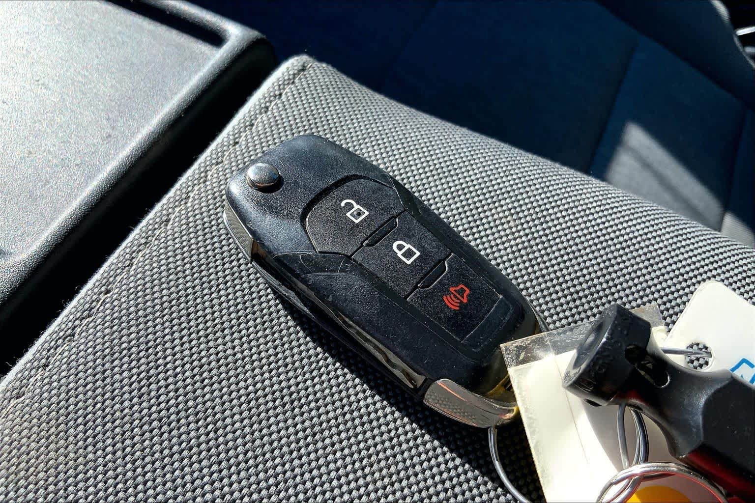 Used 2024 Oxford White Ford XL image 15