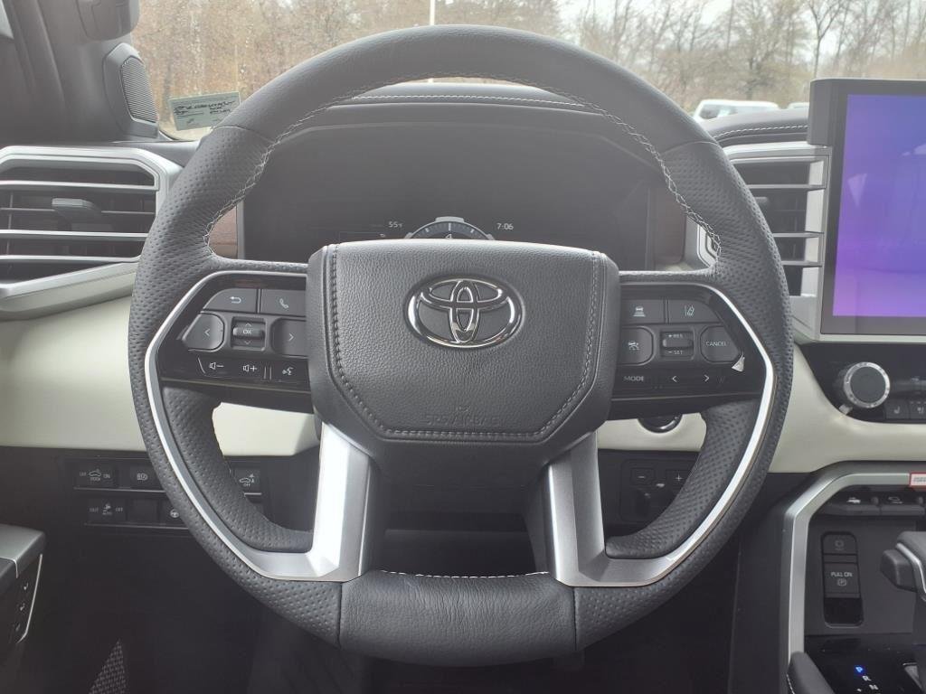 2025 Toyota Tundra Capstone - Photo 12