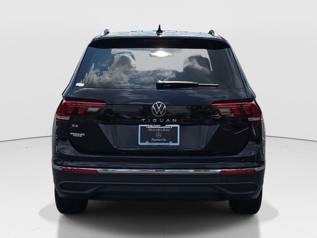 Used 2023 Black Volkswagen 2.0T SE image 7