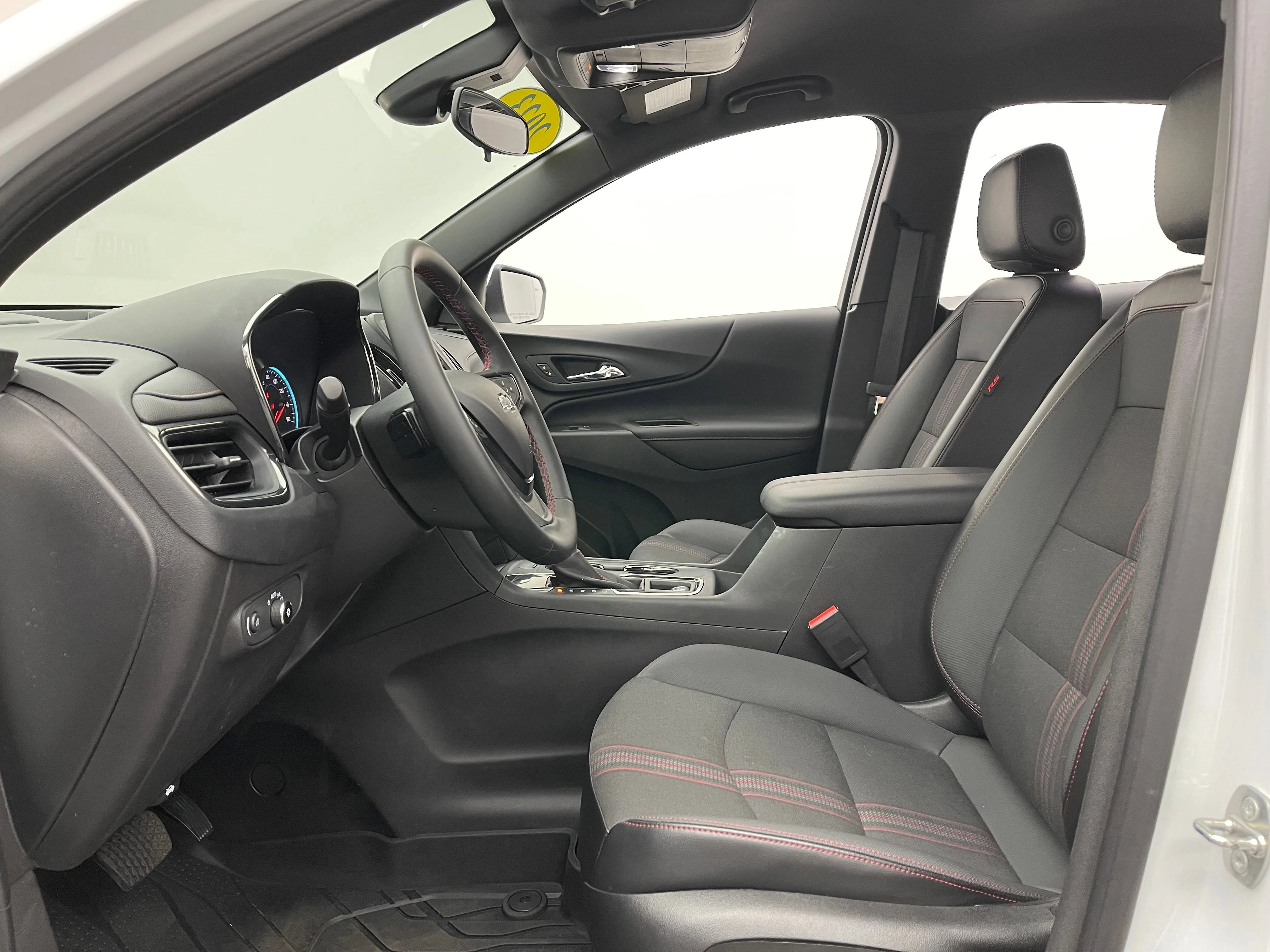 Used 2023 Summit White Chevrolet RS image 17