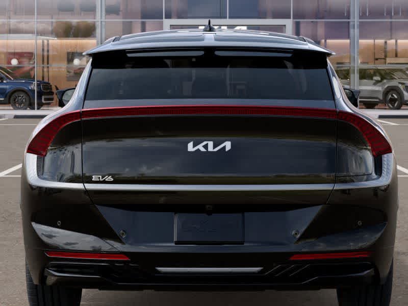 2025 Kia EV6 Wind - Photo 13