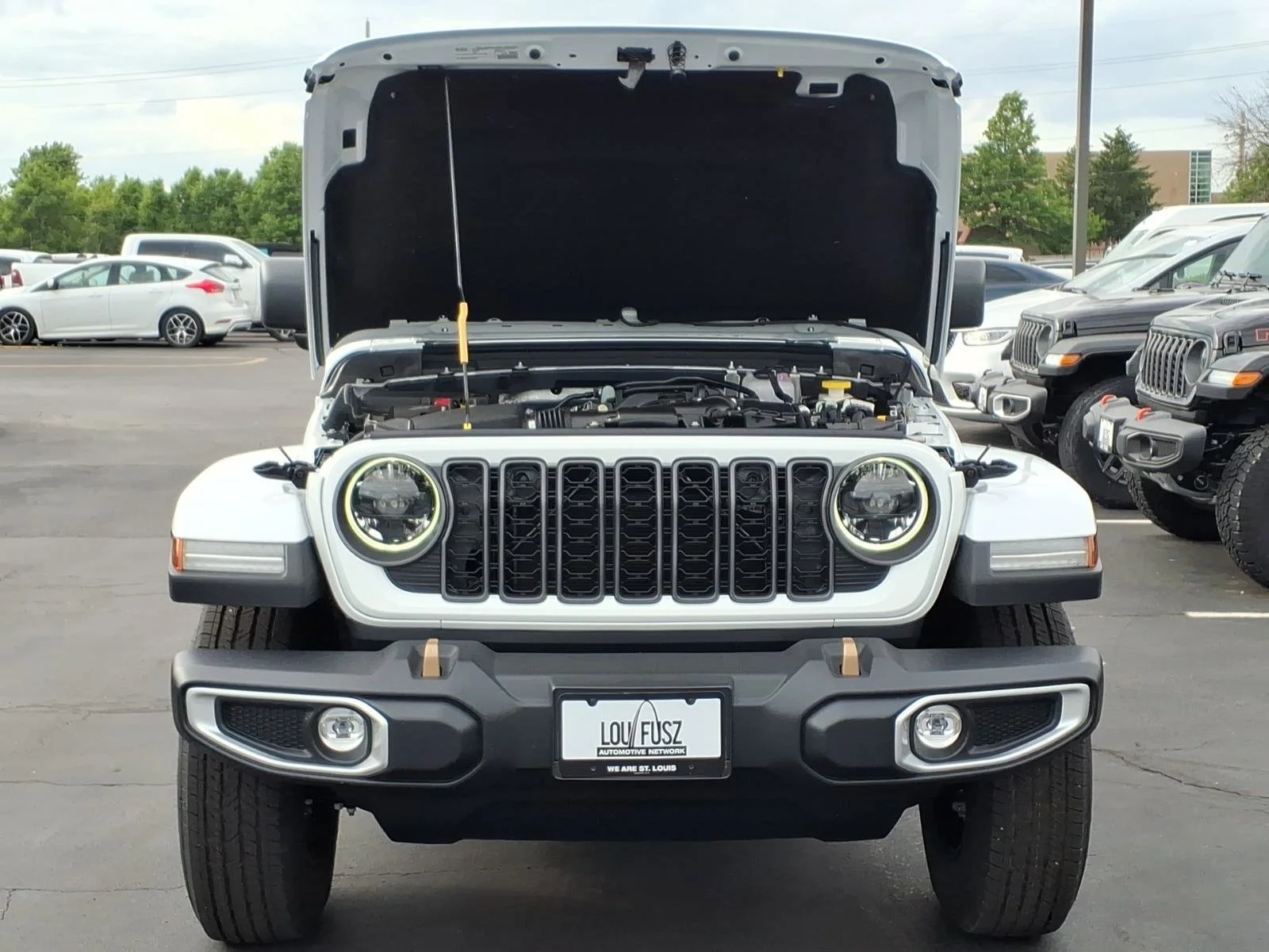 New 2026 Bright White Clearcoat Jeep 85th Anniversary Edition image 21