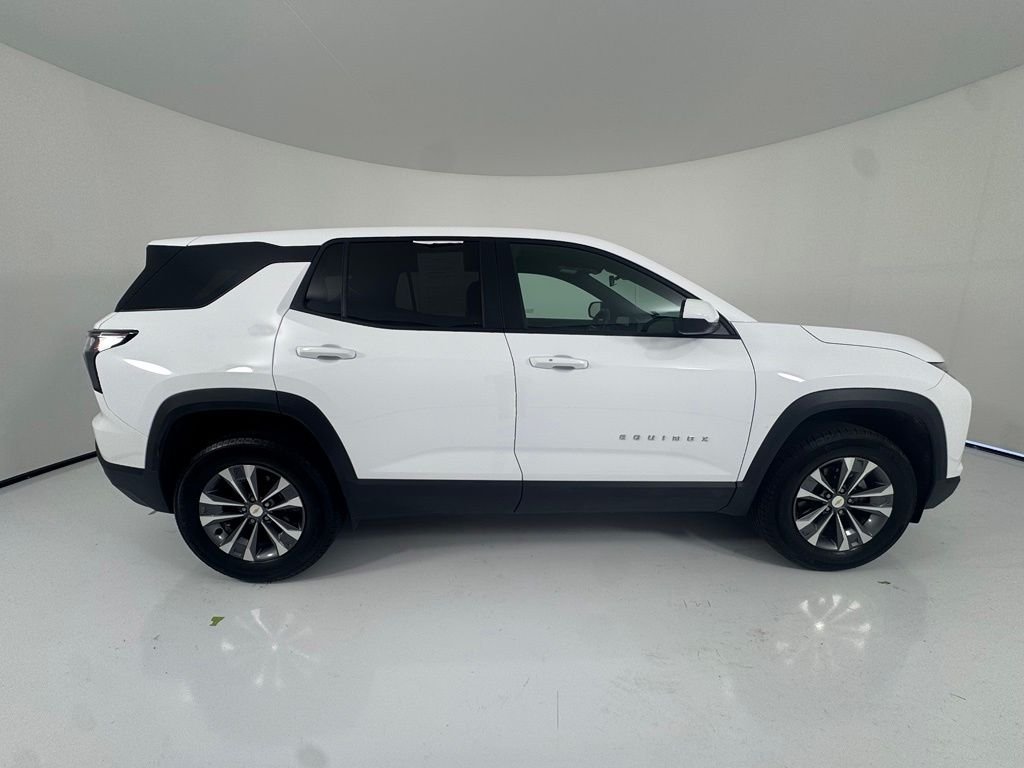 Used 2026 White Chevrolet LT image 8