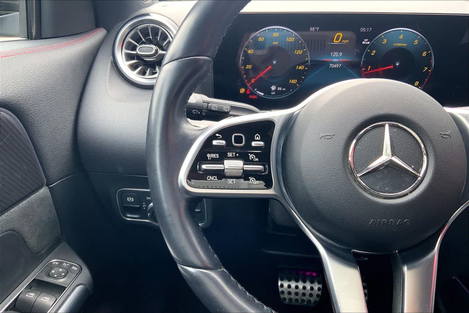 Used 2023 Night Black Mercedes-Benz GLA 250 image 23
