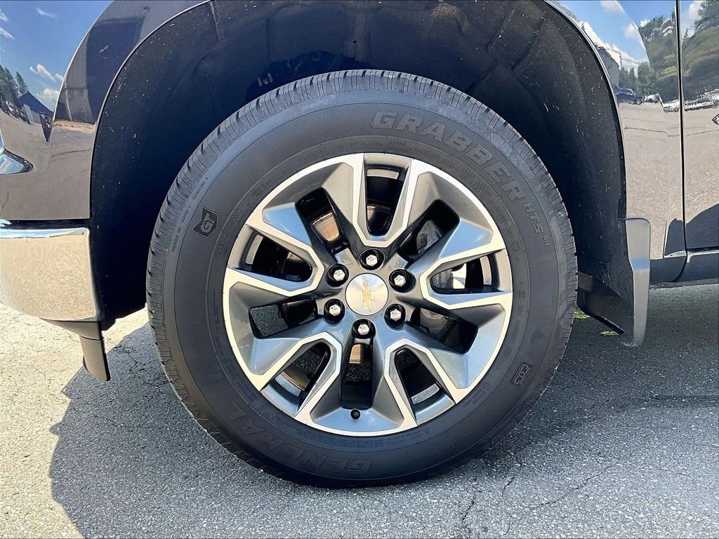 Used 2024 Dark Ash Metallic Chevrolet LT image 7