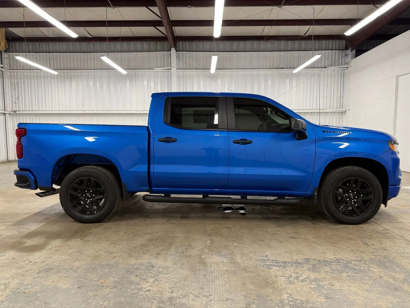 Used 2026 Blue Chevrolet Custom image 5