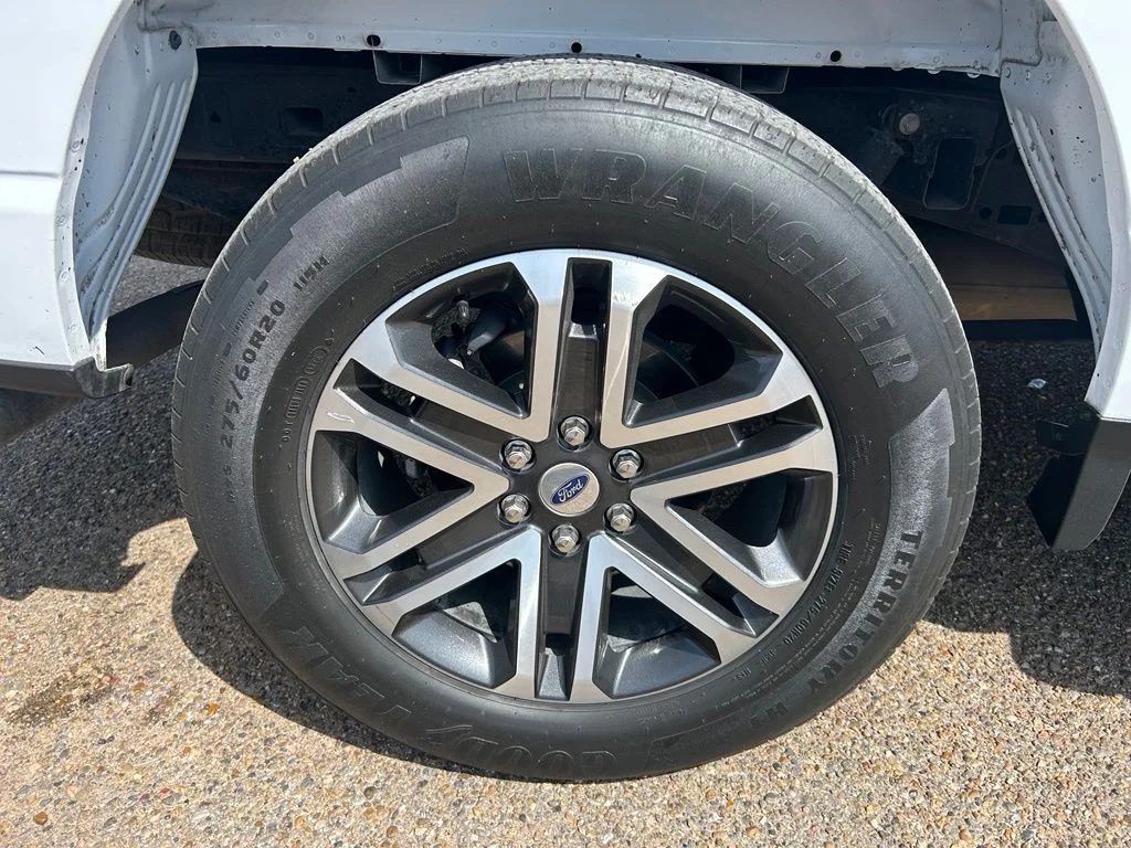 Used 2023 White Ford XL image 8