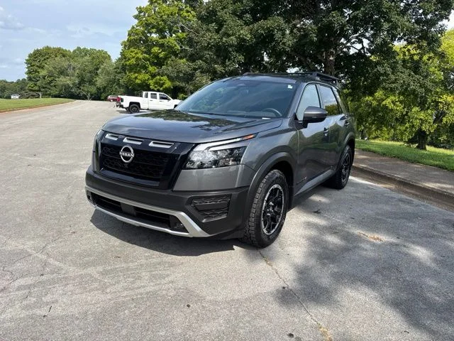 Used 2025 Gray Nissan Rock Creek image 3