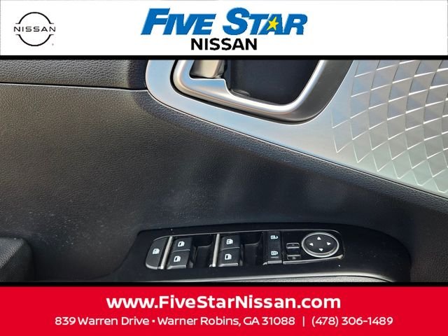 Used 2023 Orange Kia S image 30