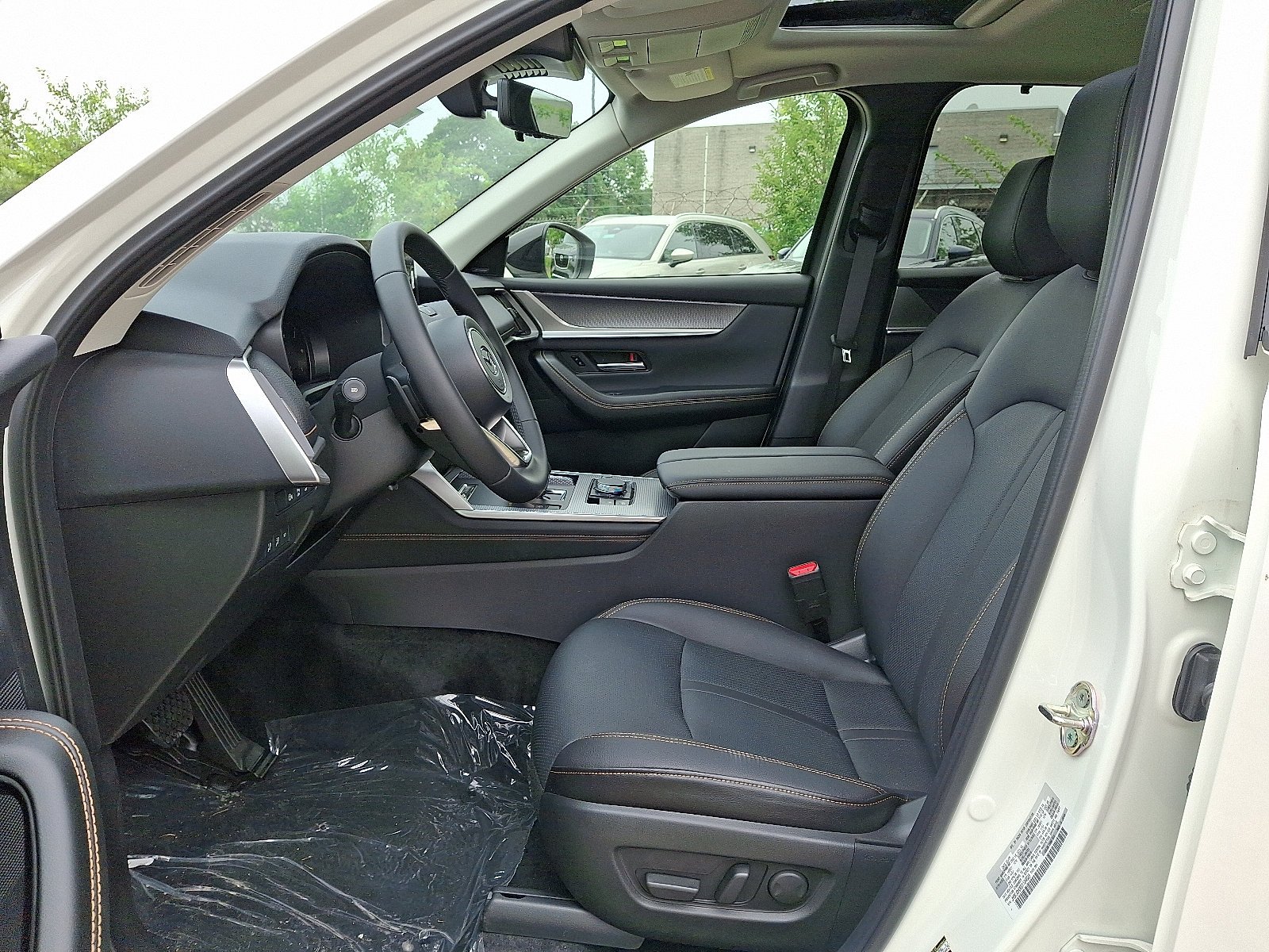 New 2025 Rhodium White Premium Mazda 3.3 Turbo Premium AWD image 7