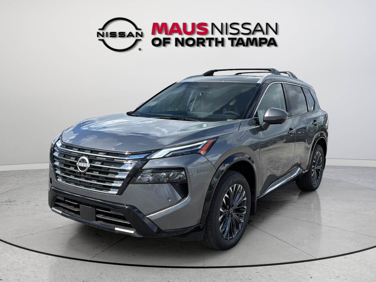 New 2026 Gray Nissan Platinum image 4