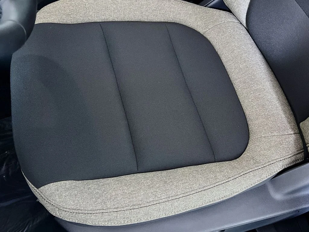 New 2026 Carbonized Gray Metallic Ford Big Bend image 23