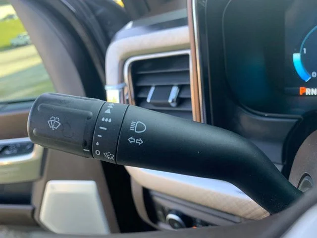 Used 2023 Gray Ford King Ranch image 27