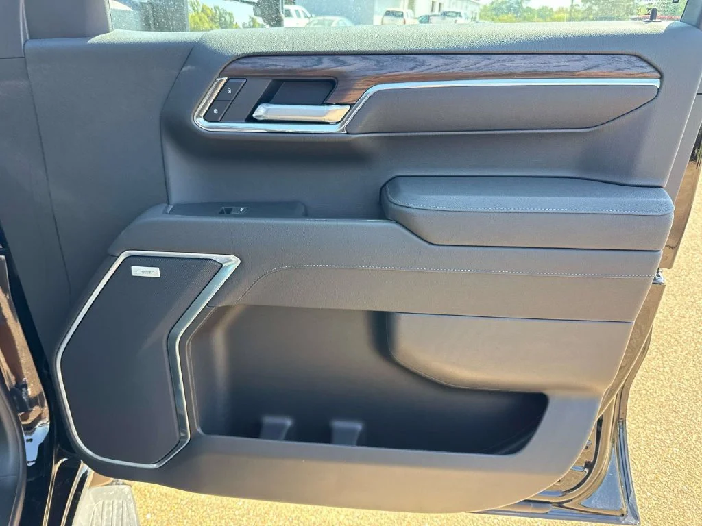 2026 GMC Sierra 1500 SLT - Photo 20