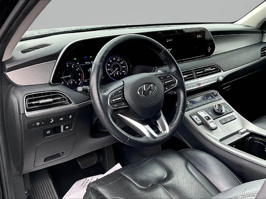Used 2021 Black Hyundai SEL image 22