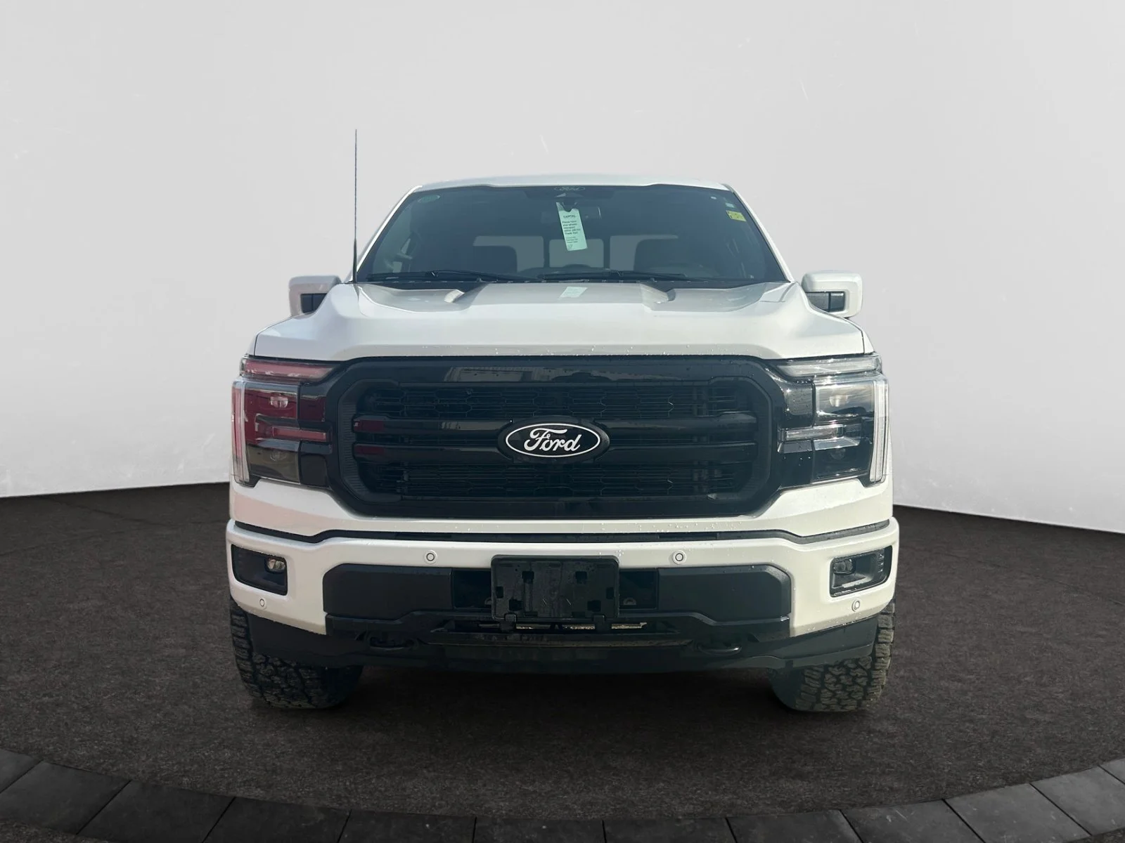 New 2026 Star White Metallic Tri-Coat Ford Lariat* w/ Level Kit, Spoiler, Tonneau  etc image 8