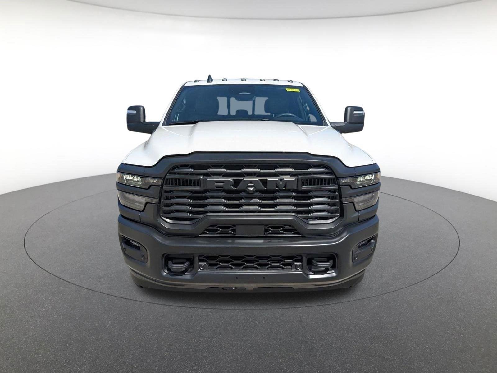 New 2026 Bright White Clear-Coat Exterior Paint RAM Tradesman image 9