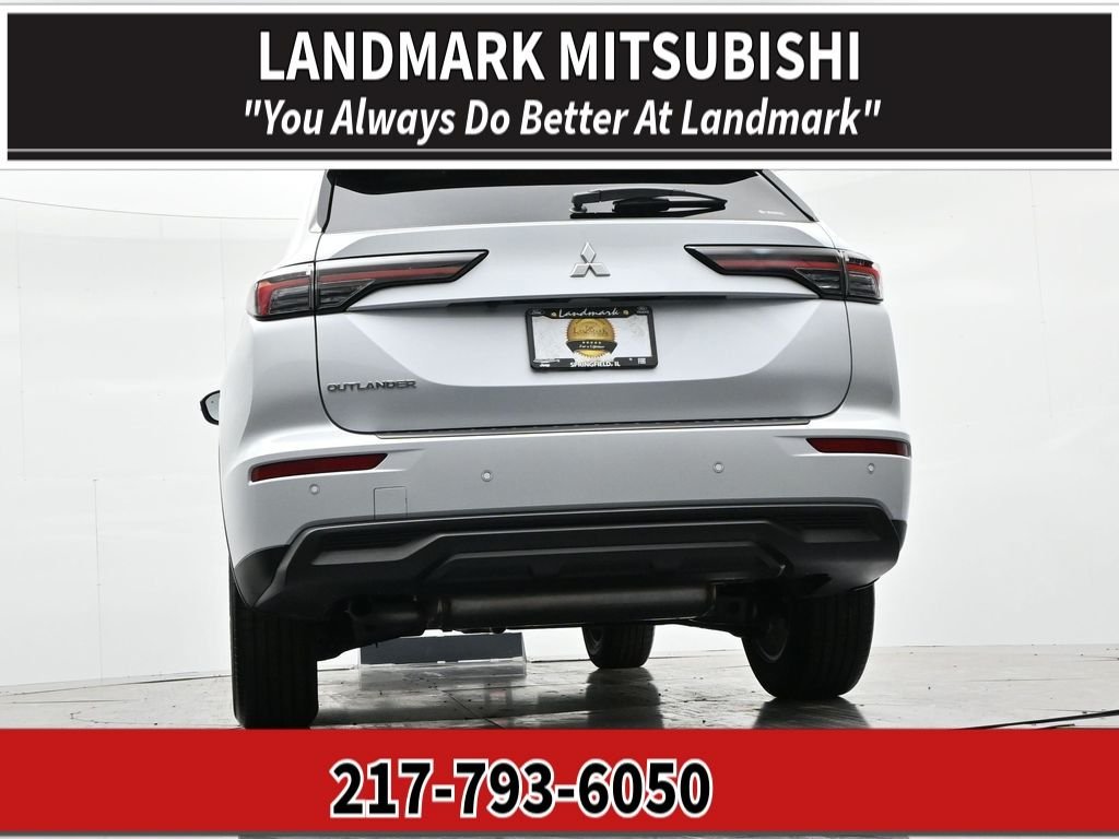 New 2026 White Mitsubishi ES 1.5T S-AWC image 21