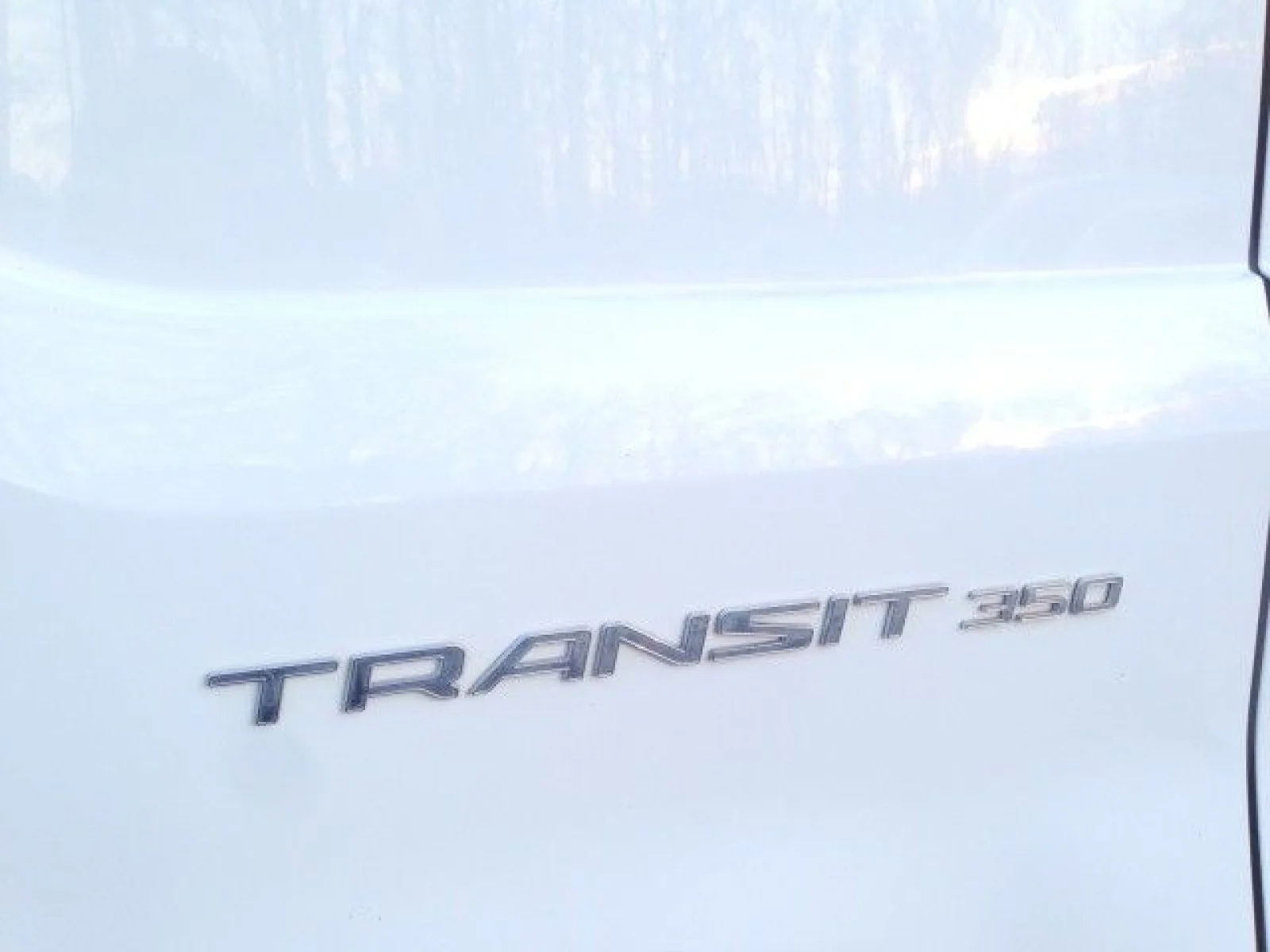 Used 2019 Oxford White Ford w/ rearCam image 65