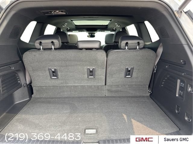 2024 GMC Acadia Denali - Photo 26