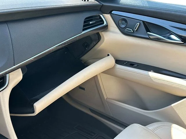 Used 2017 Gray Cadillac 3.6L image 31