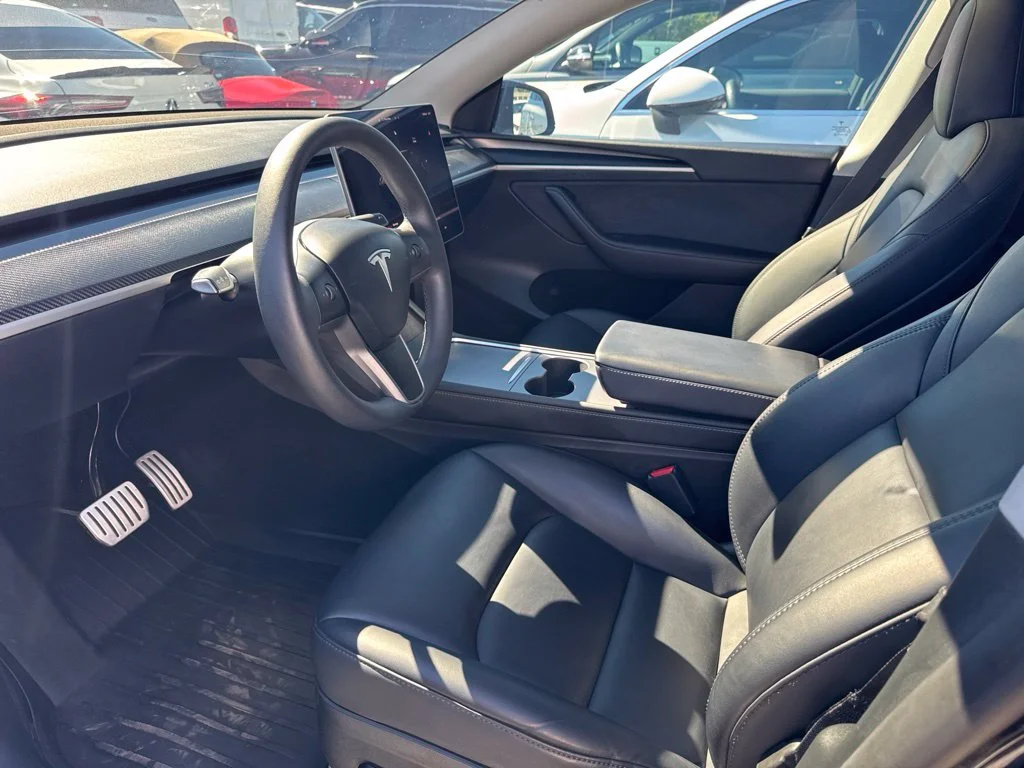Used 2023 Black Tesla Performance image 4