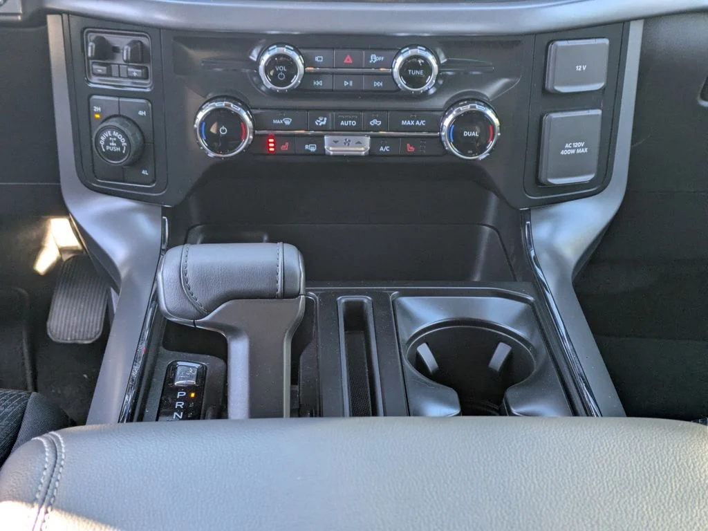 New 2026 Carbonized Gray Metallic Ford XLT image 19