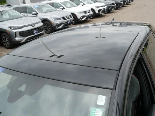 Used 2024 Deep Black Pearl Volkswagen 2.0T SE image 11