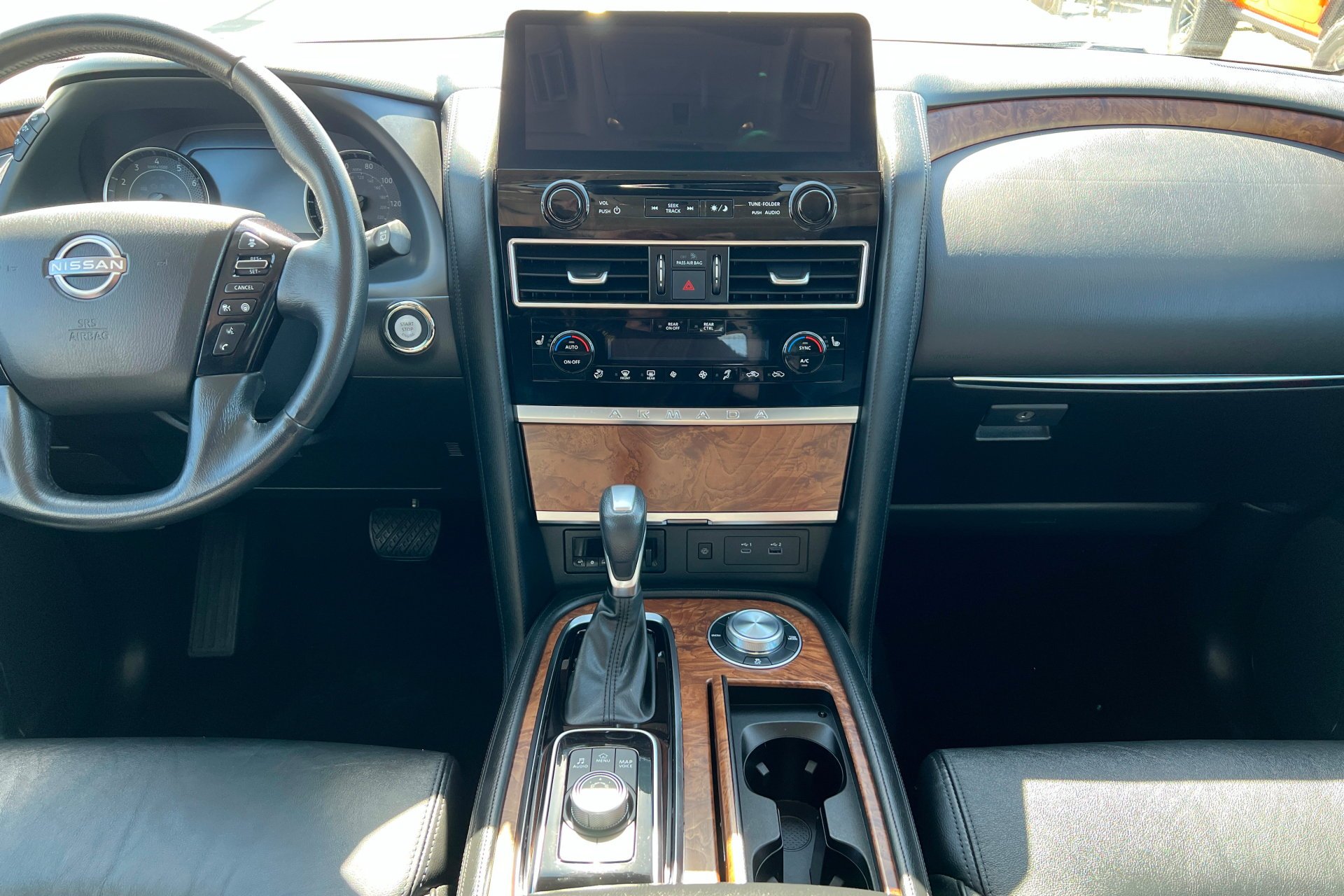 Used 2023 Brilliant Silver Metallic Nissan SL image 14