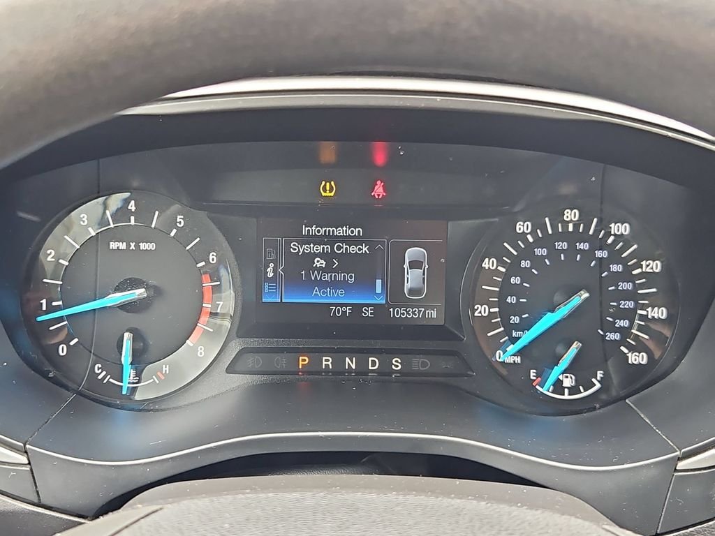 Used 2014 Blue Metallic Ford SE image 15