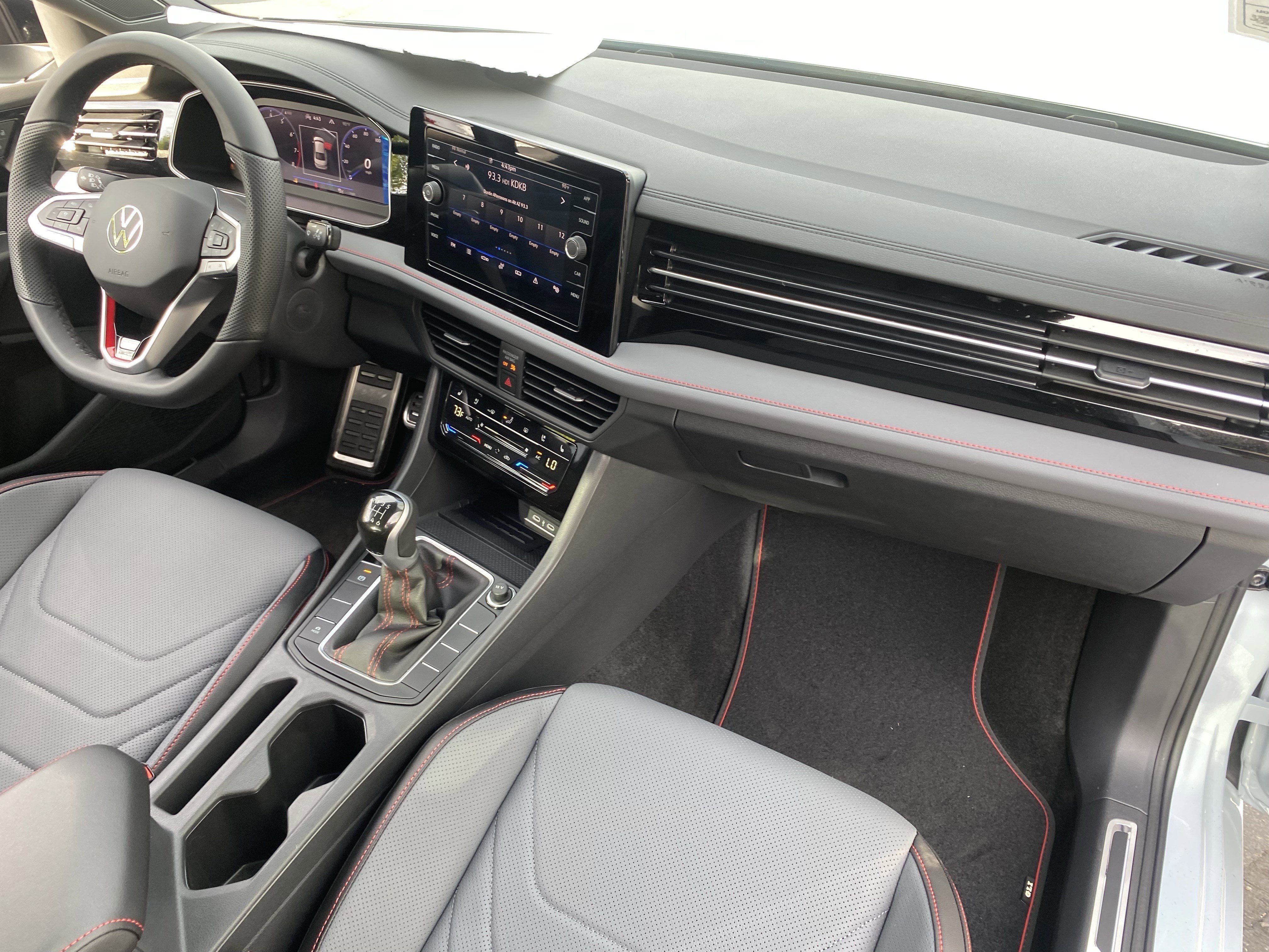2026 Volkswagen Jetta GLI Autobahn - Photo 8