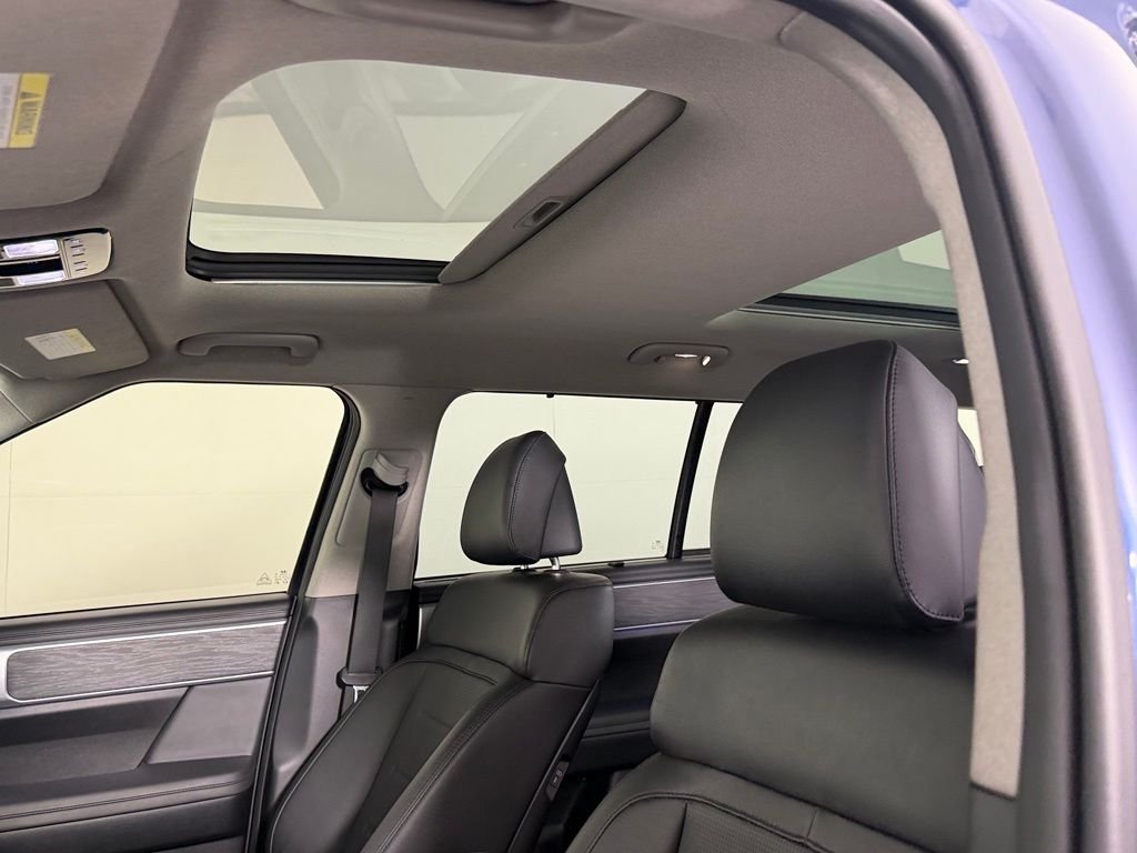 Used 2025 Blue Hyundai Limited image 24