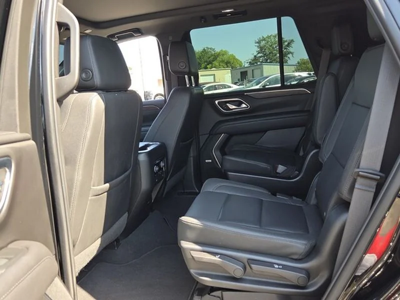 Used 2023 Black Chevrolet LT image 8
