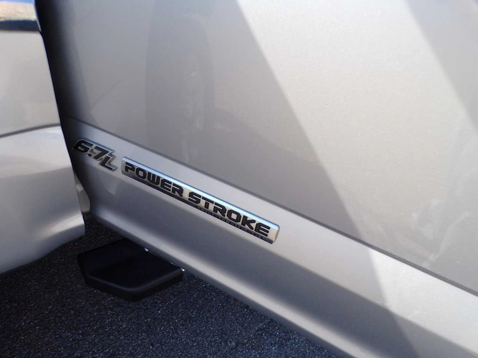 Used 2017 Ingot Silver Metallic Ford Lariat image 13