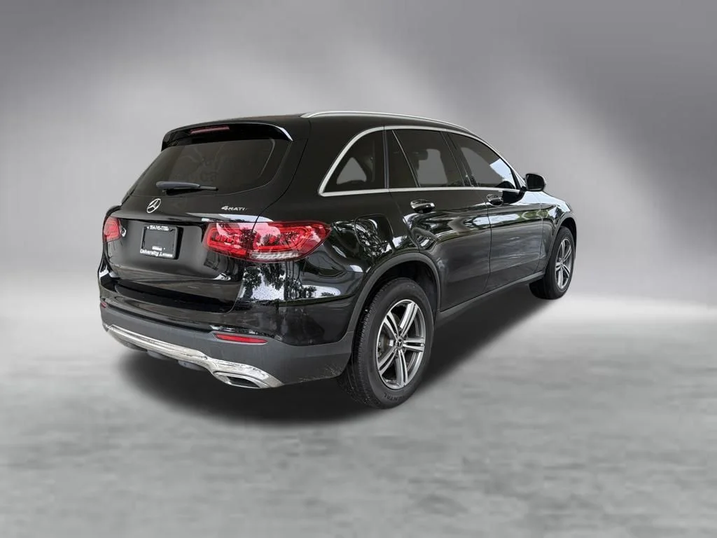 Used 2020 Black Mercedes-Benz GLC 300 image 3