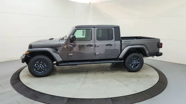 New 2026 Granite Crystal Metallic Clear-Coat Exterior Paint Jeep 85th Anniversary Edition image 5