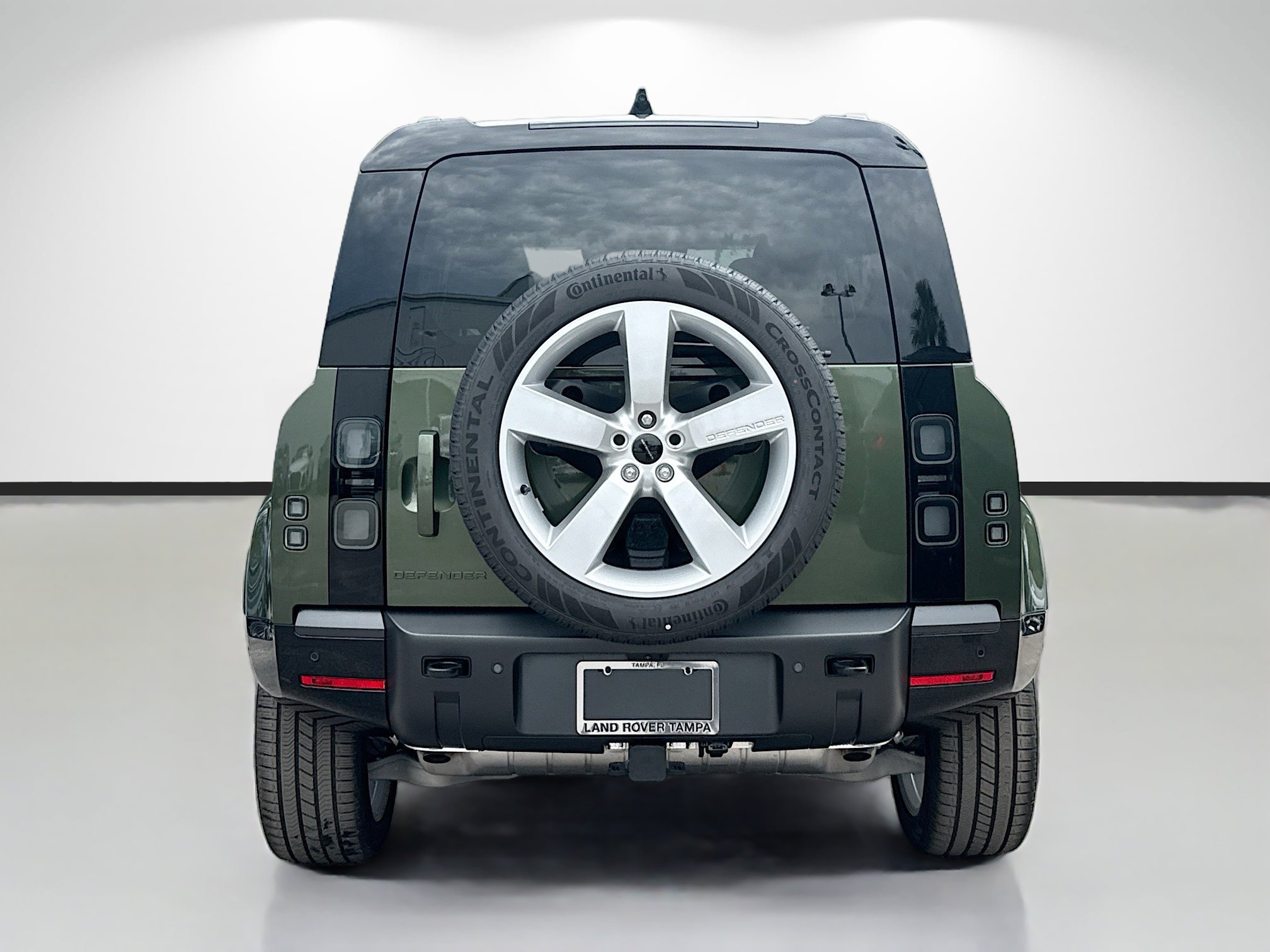 New 2026 Woolstone Green LAND ROVER X-Dynamic SE image 4