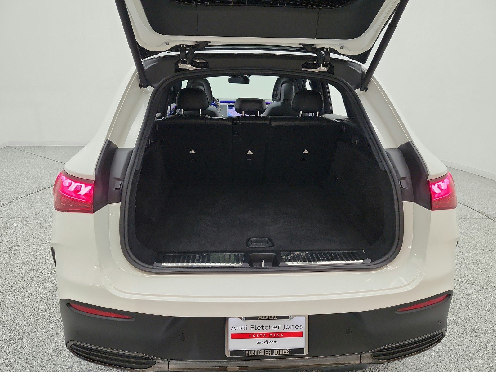 Used 2024 Polar White Mercedes-Benz EQE 350+ image 21