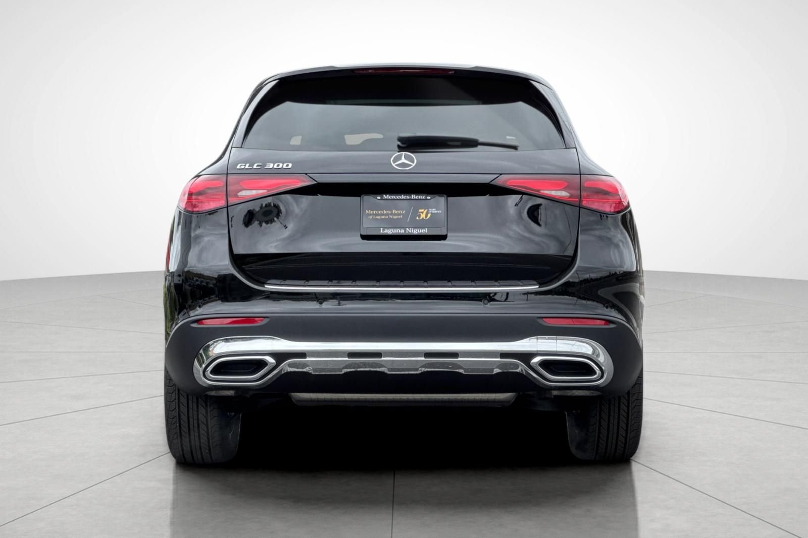 Used 2026 Black Mercedes-Benz GLC 300 image 9
