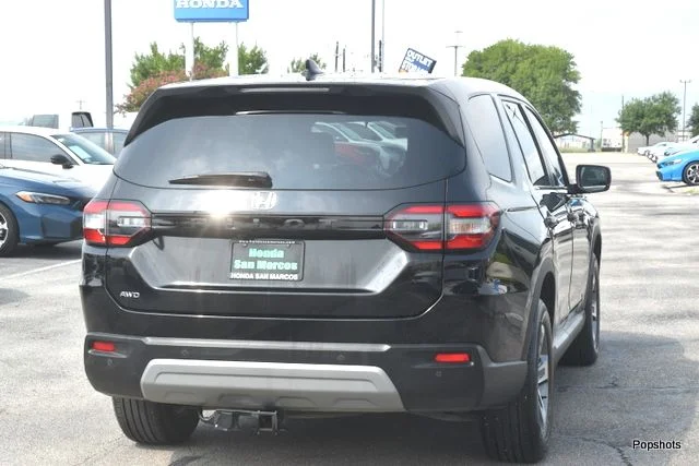 Certified Used 2023 Crystal Black Pearl Honda AWD EX-L 7P image 4