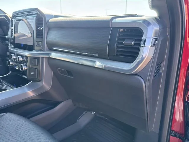 Used 2026 Red Ford LARIAT image 59