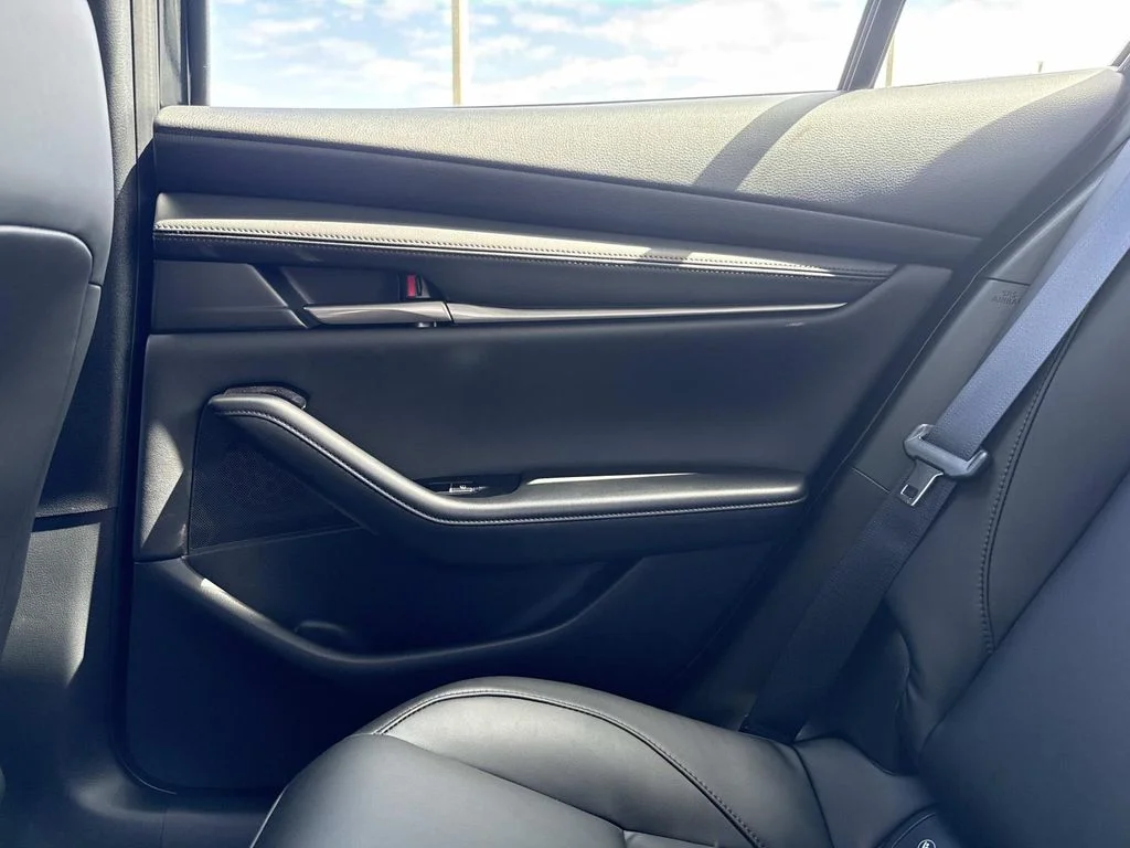 New 2026 Jet Black Mica Mazda 2.5 S Preferred image 19