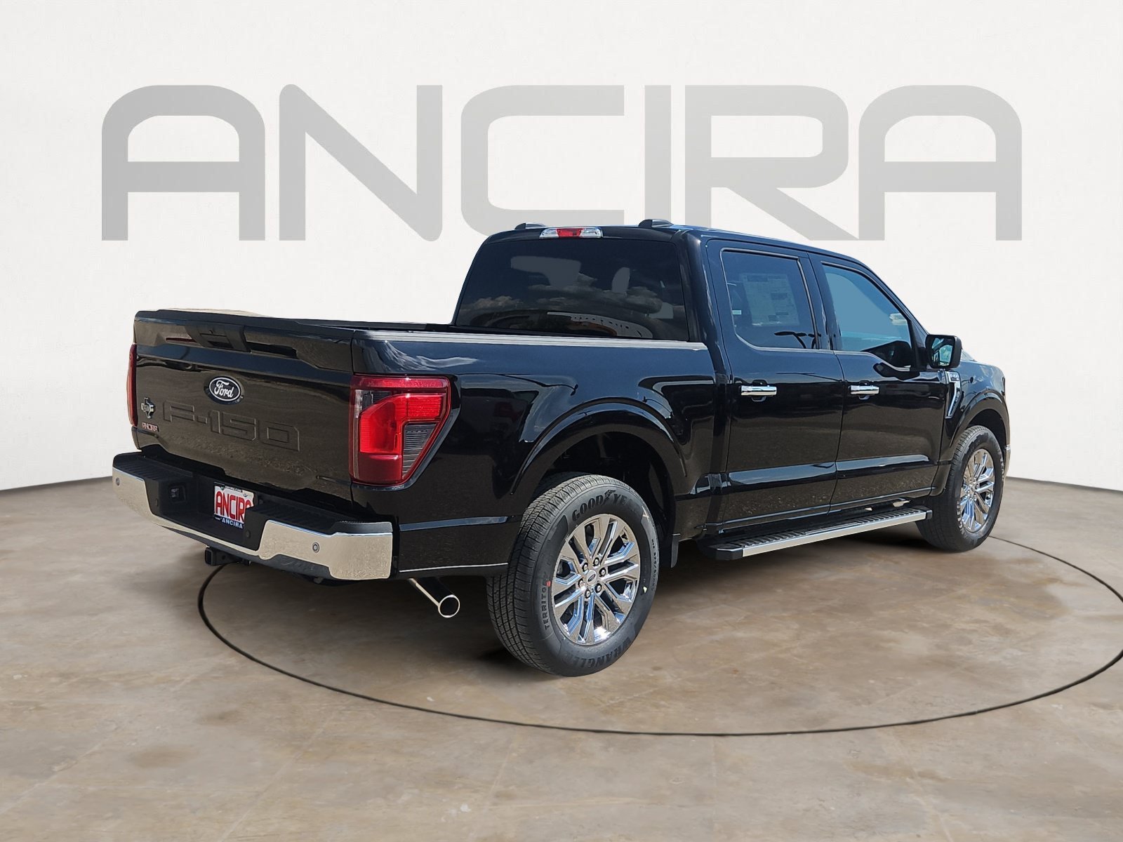 New 2026 Agate Black Metallic Ford XLT image 9