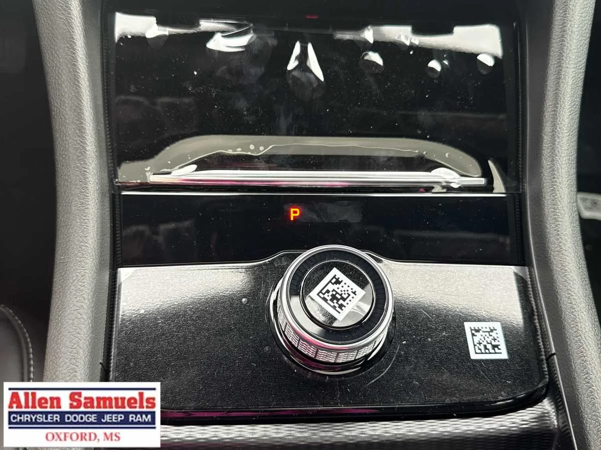 2025 Jeep Grand Cherokee Altitude - Photo 27