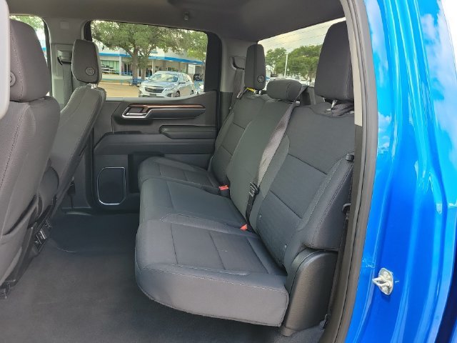 2025 Chevrolet Silverado 1500 LT - Photo 12