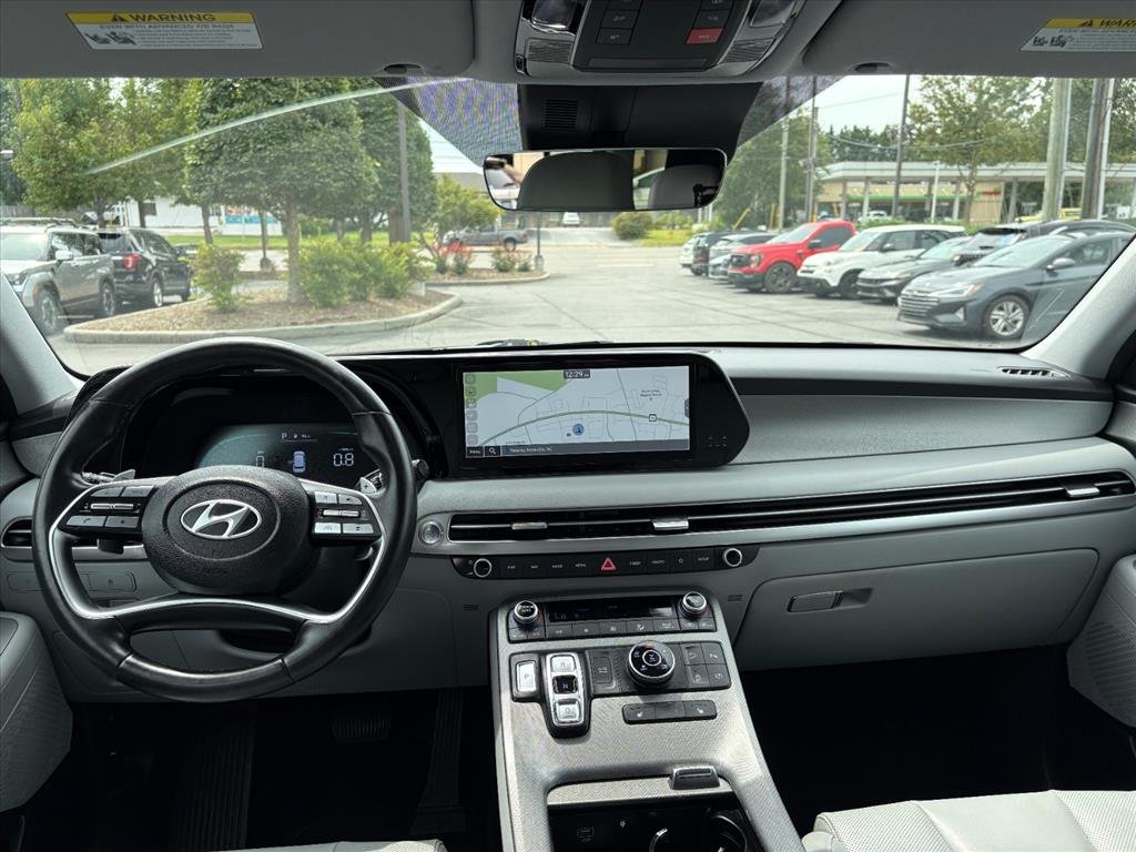 Certified Used 2024 Moonlight Cloud Hyundai SEL 7 Passenger image 6