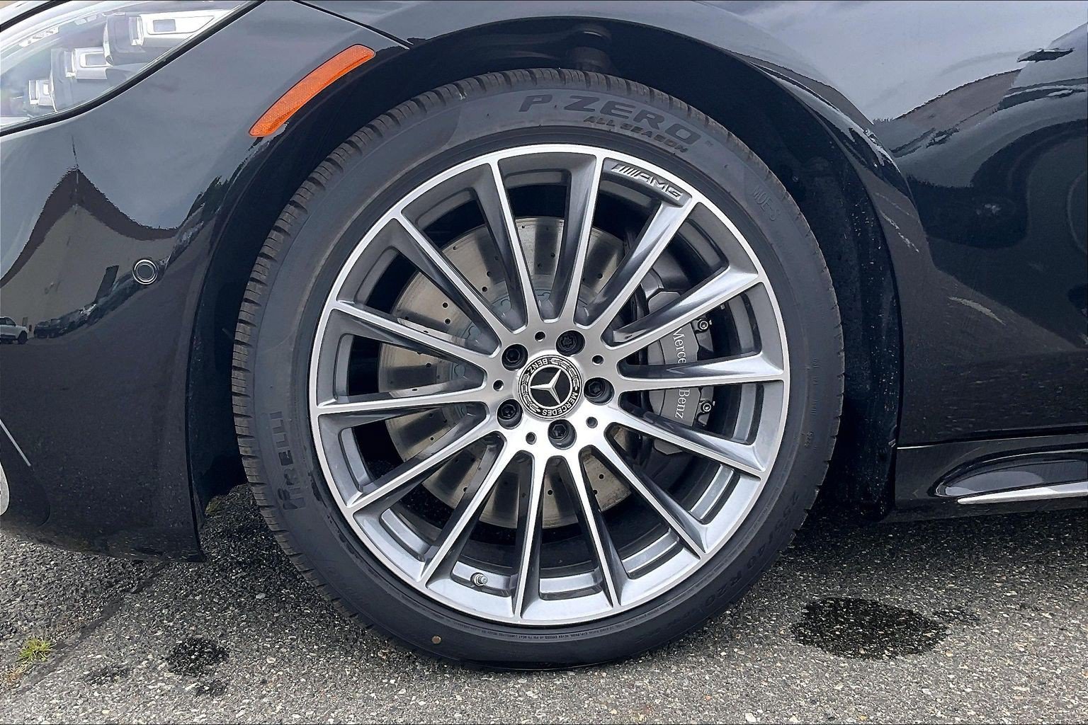 New 2026 Obsidian Black Metallic Mercedes-Benz S 580 image 24