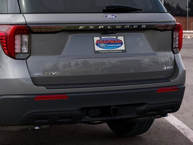 New 2027 Carbonized Gray Metallic Ford Active image 23